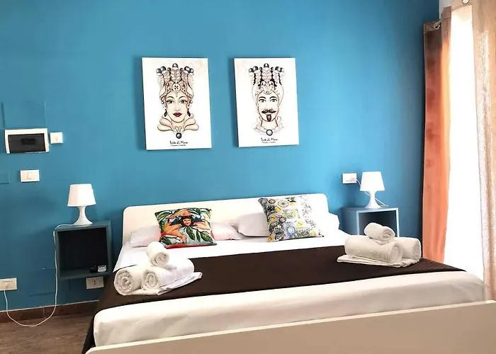 Guest house A Due Passi Dal Centro Sweet 3*