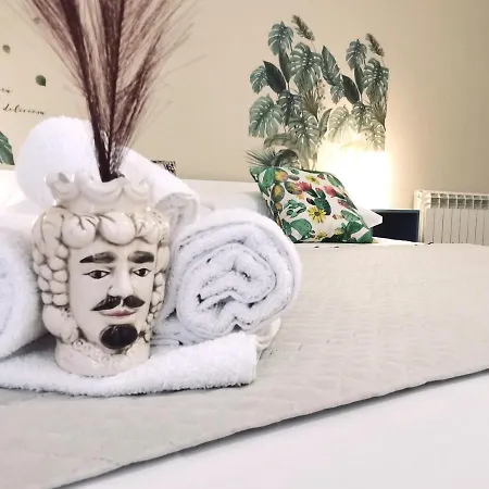 A Due Passi Dal Centro Sweet Гостевой дом