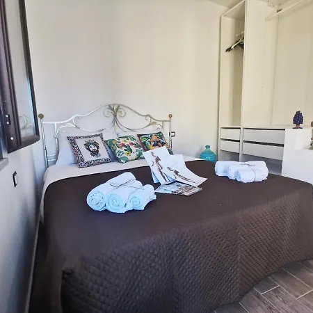 Гостевой дом A Due Passi Dal Centro Sweet Агридженто