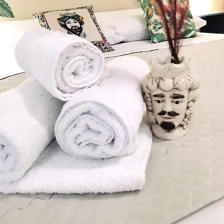 A Due Passi Dal Centro Sweet Гостевой дом