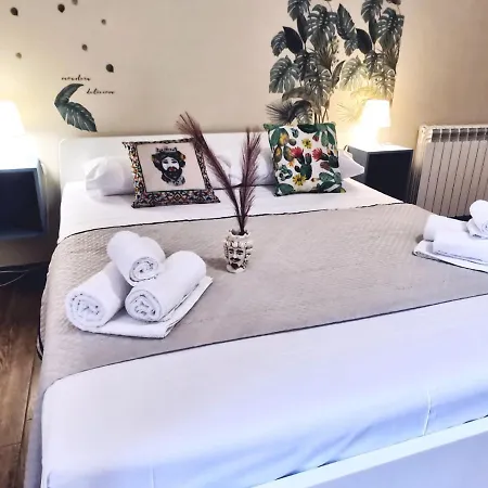 Гостевой дом A Due Passi Dal Centro Sweet 3*