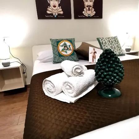 A Due Passi Dal Centro Sweet Гостевой дом Агридженто