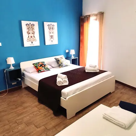 Гостевой дом A Due Passi Dal Centro Sweet 3*