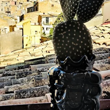 A Due Passi Dal Centro Sweet Гостевой дом Агридженто