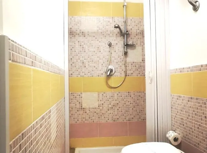 A Due Passi Dal Centro Sweet 3*