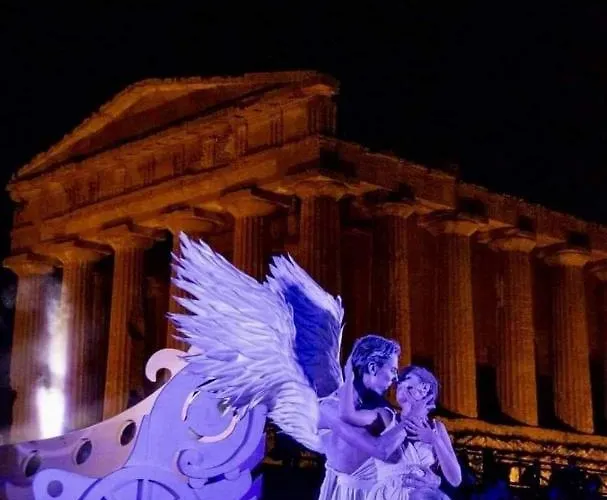 A Due Passi Dal Centro Sweet Agrigento